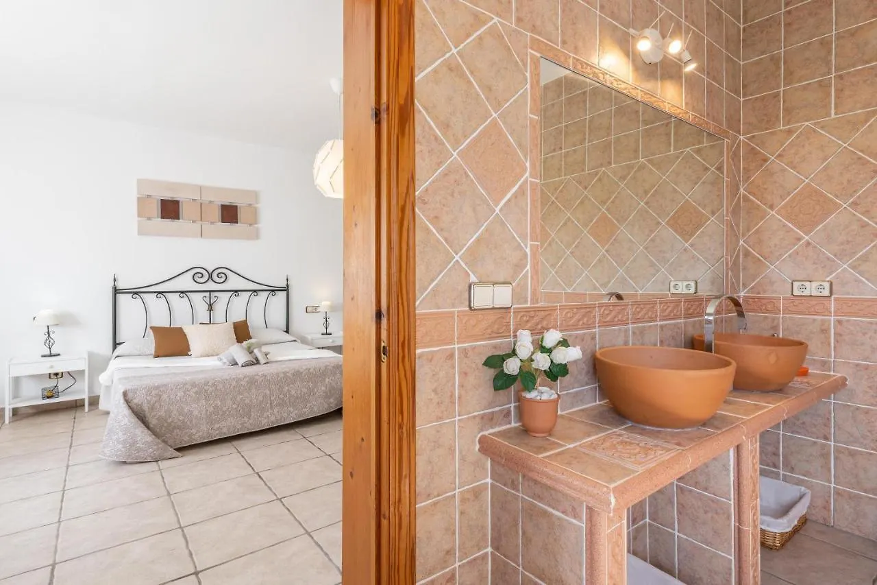 Villa Manuela Porto Petro  Holiday home